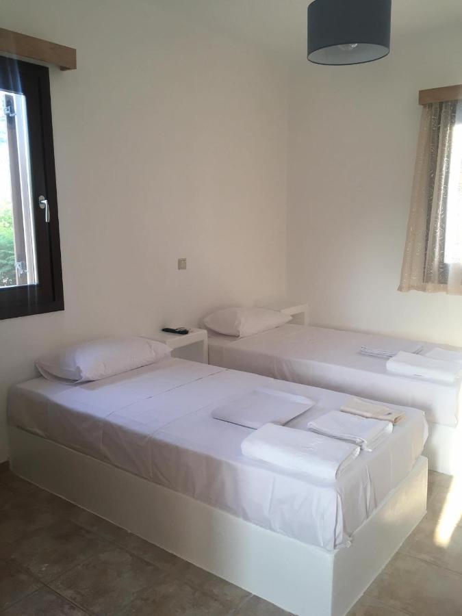 Iliaxtida Apartments Filótion Екстериор снимка