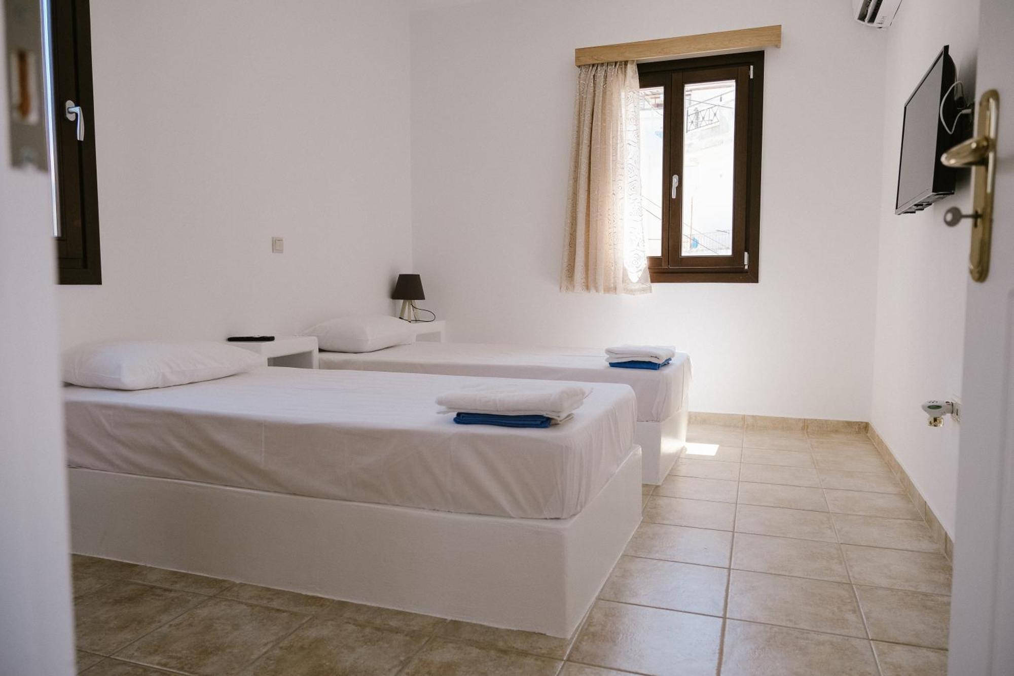 Iliaxtida Apartments Filótion Екстериор снимка
